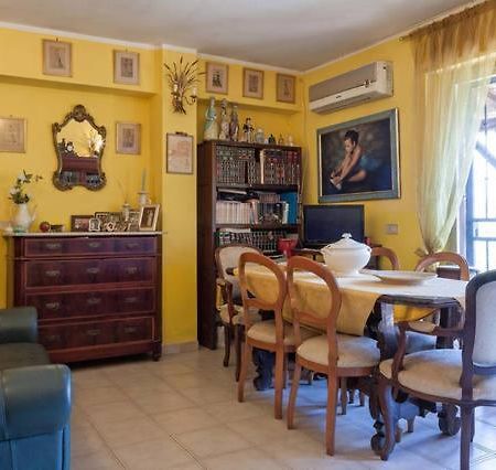 Carly & Dane Vacation House Taormina Kültér fotó